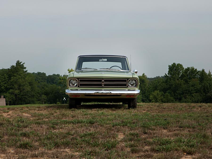  Studebaker Daytona Sport Sedan 1966 года  (фото 10 из 27)